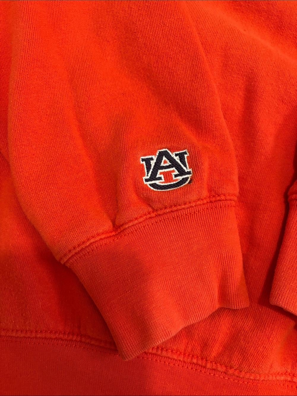 AUBURN UNIVERSITY SWEATSHIRT - Picture 10 of 10